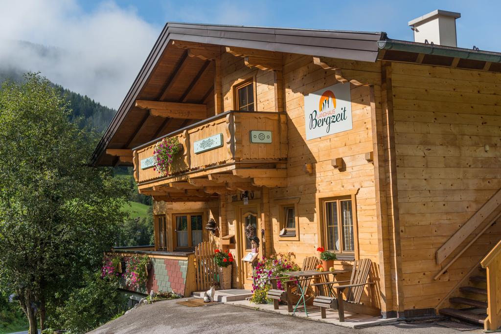Landhaus Bergzeit Filzmoos Buitenkant foto